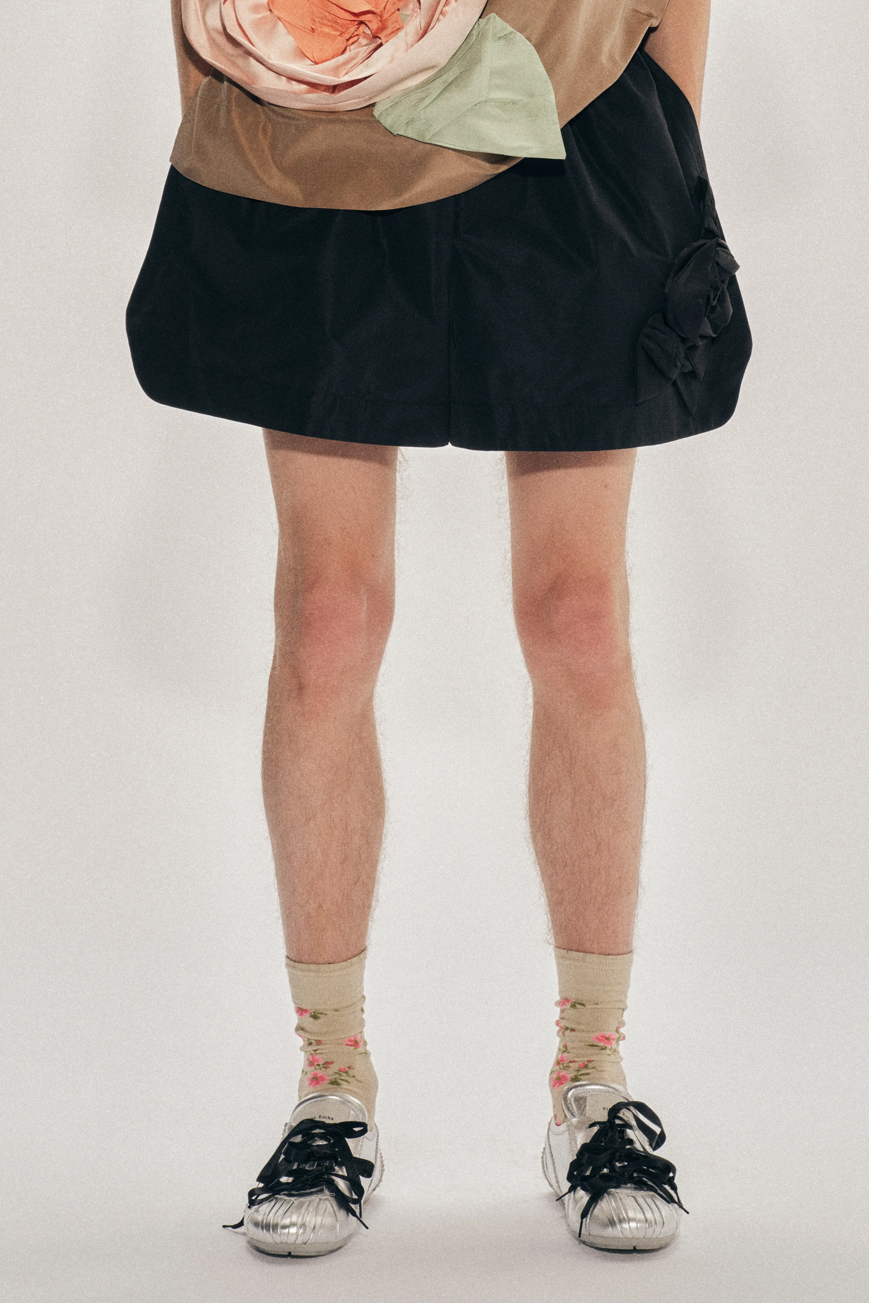 Pressed Rosette Split-Hem Shorts sold by Simone Rocha product image thumbnail 4