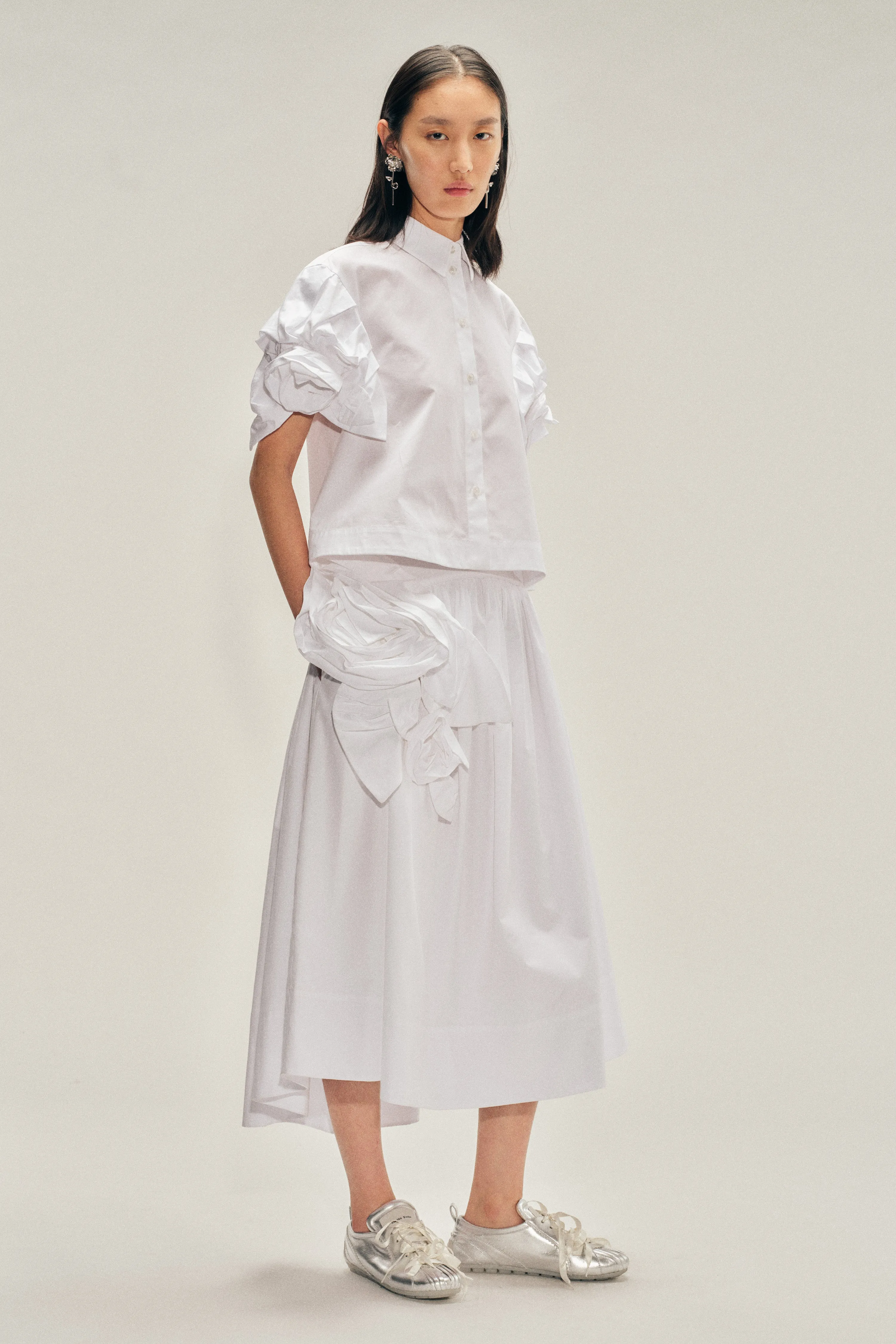 Cropped Rose Puff Sleeve Shirt sold by Simone Rocha product image thumbnail 2