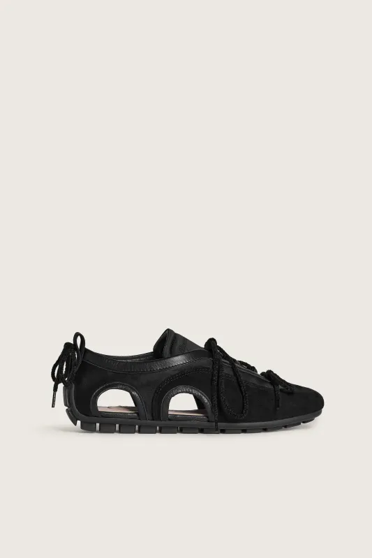 Cutout Ballerina Grip Trainer made by Simone Rocha