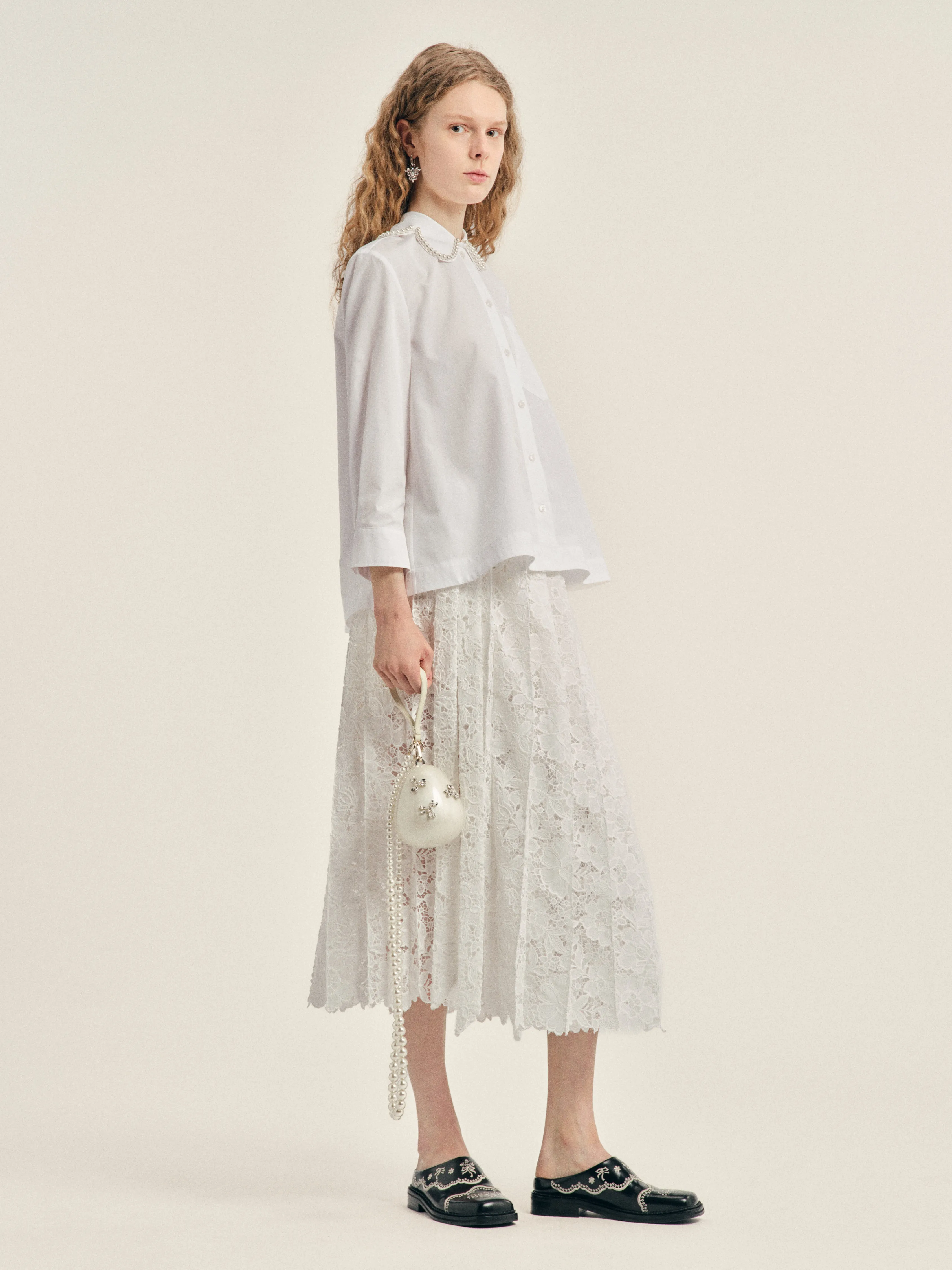 Embellished Cropped Petal Collar Masculine Shirt sold by Simone Rocha product image thumbnail 3