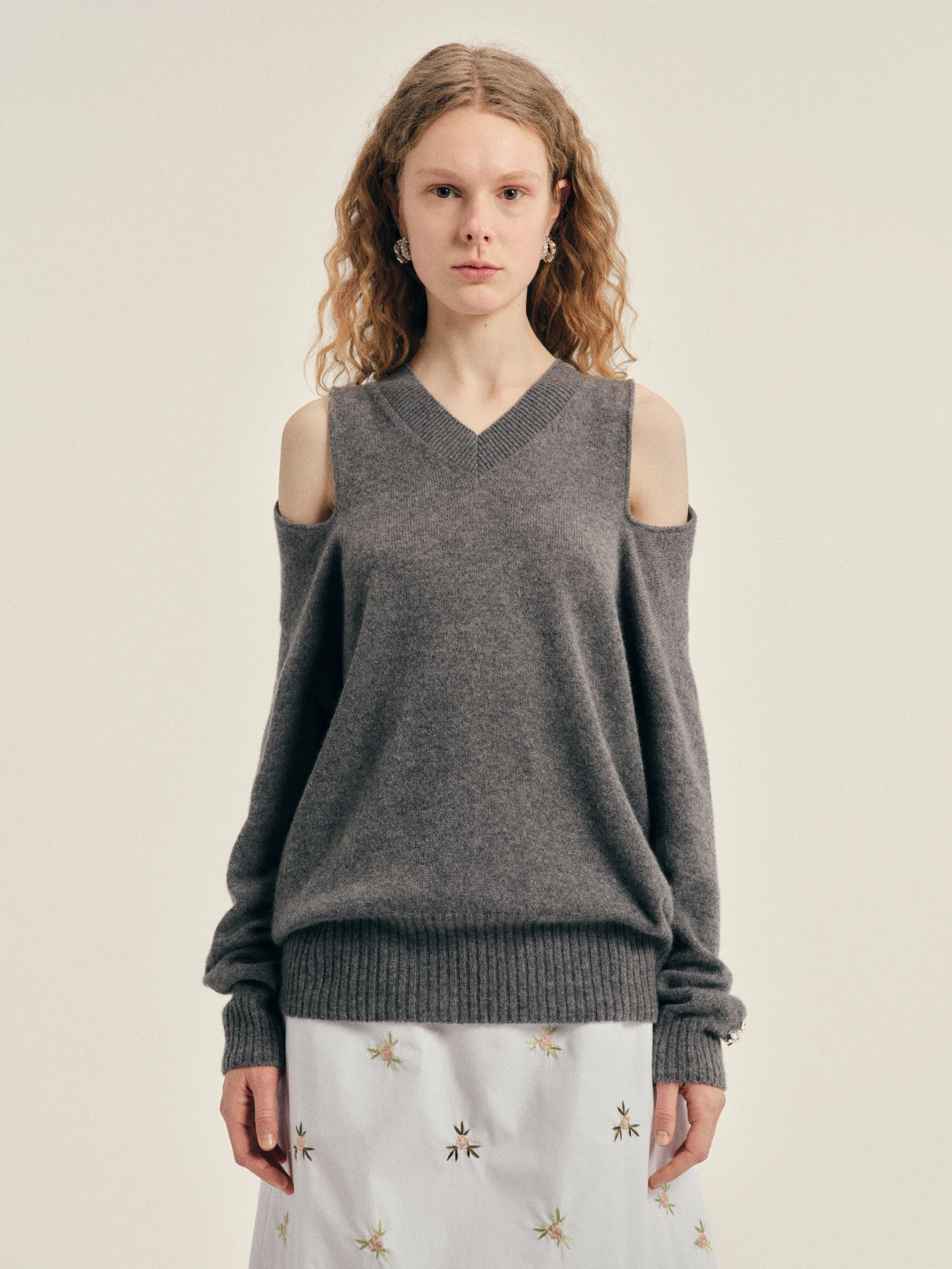 Embellished Relaxed Cashmere Slash V-Neck Jumper sold by Simone Rocha