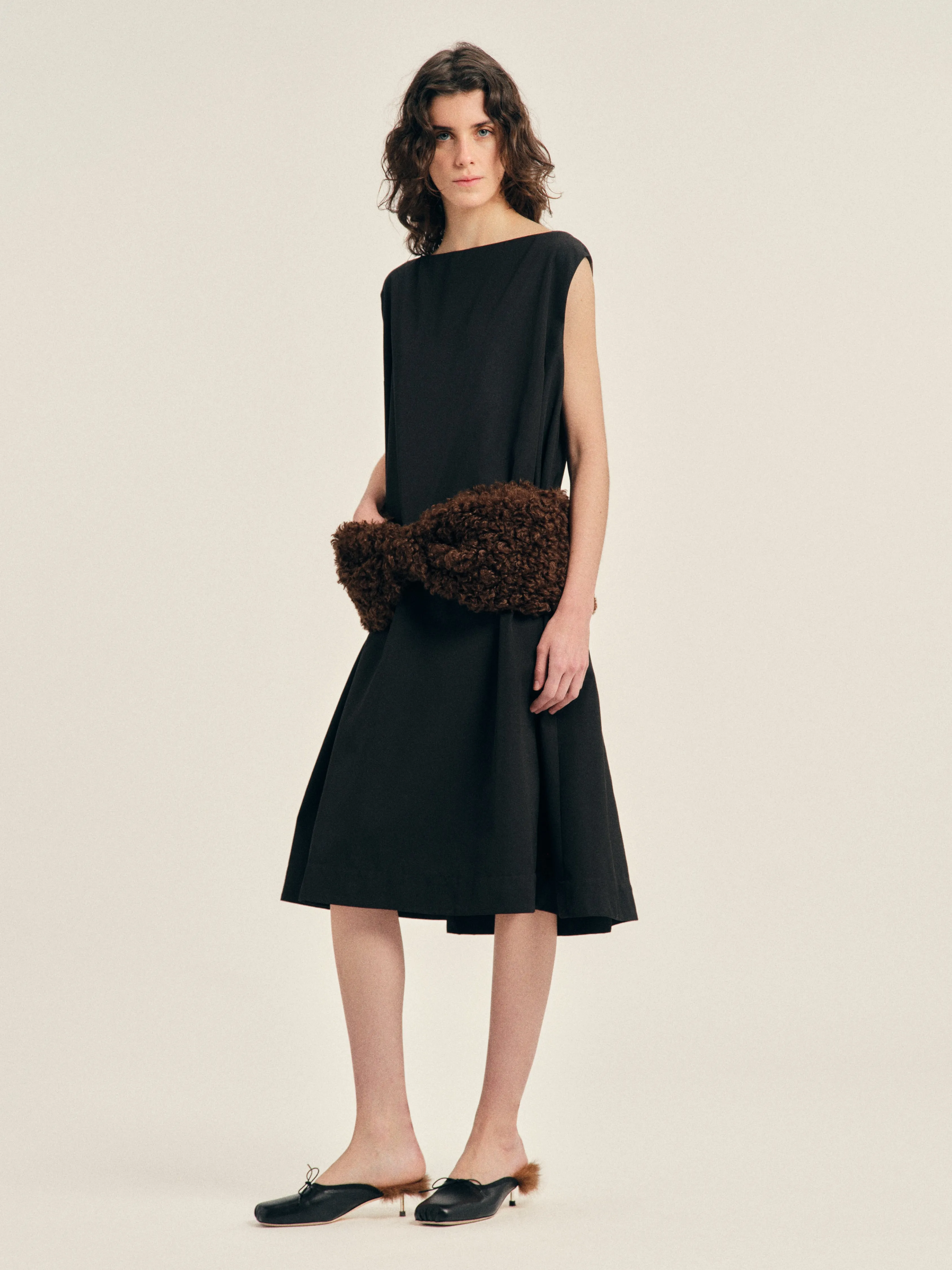 Boxy Peplum Faux Fur Bow Detail Dress sold by Simone Rocha product image thumbnail 2