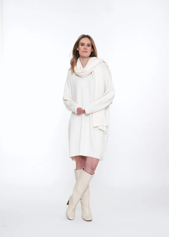 Scarlet Sjaal Cream sold by Simple