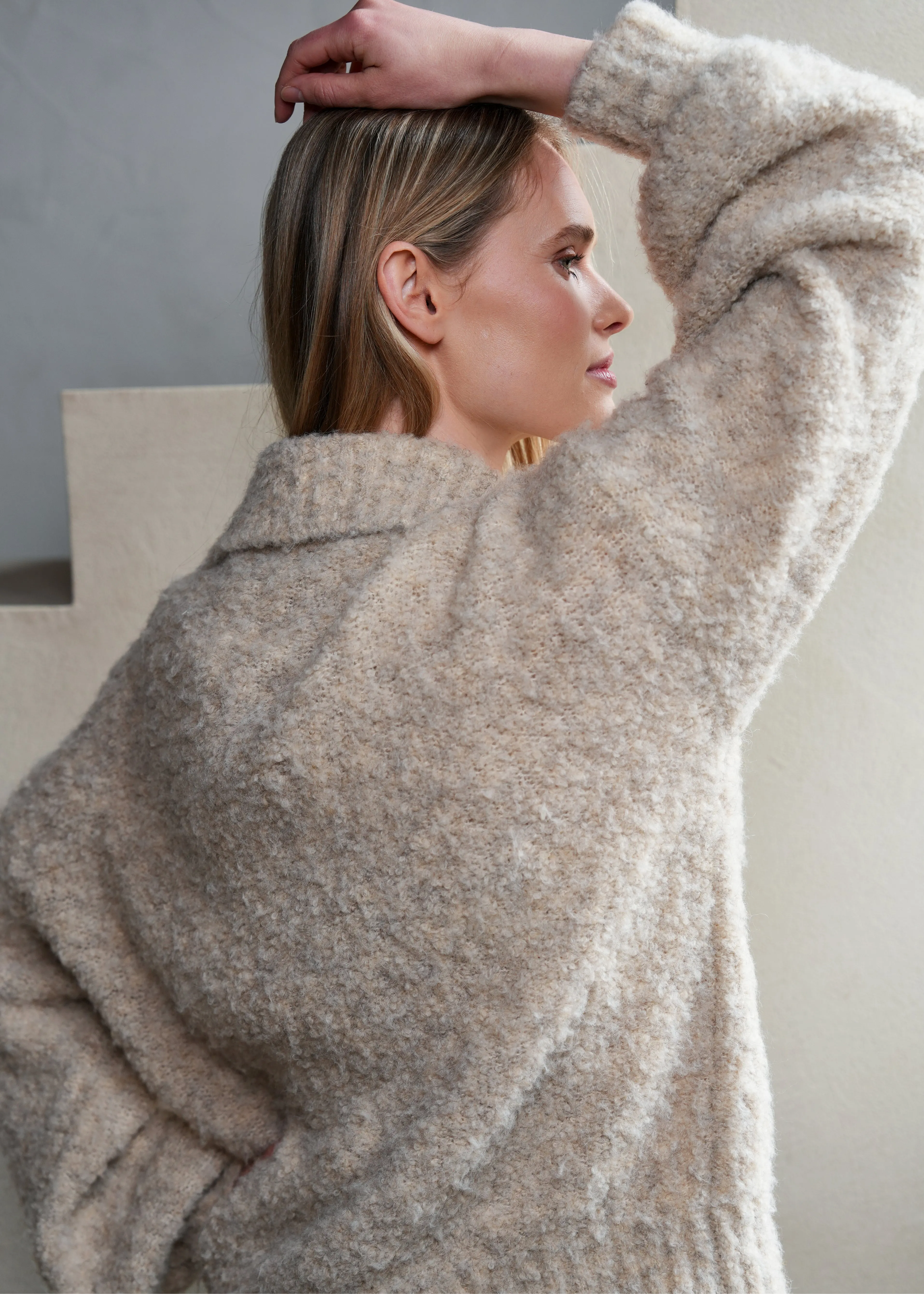 Nova Sweater Biscuit Mel sold by Simple product image thumbnail 2