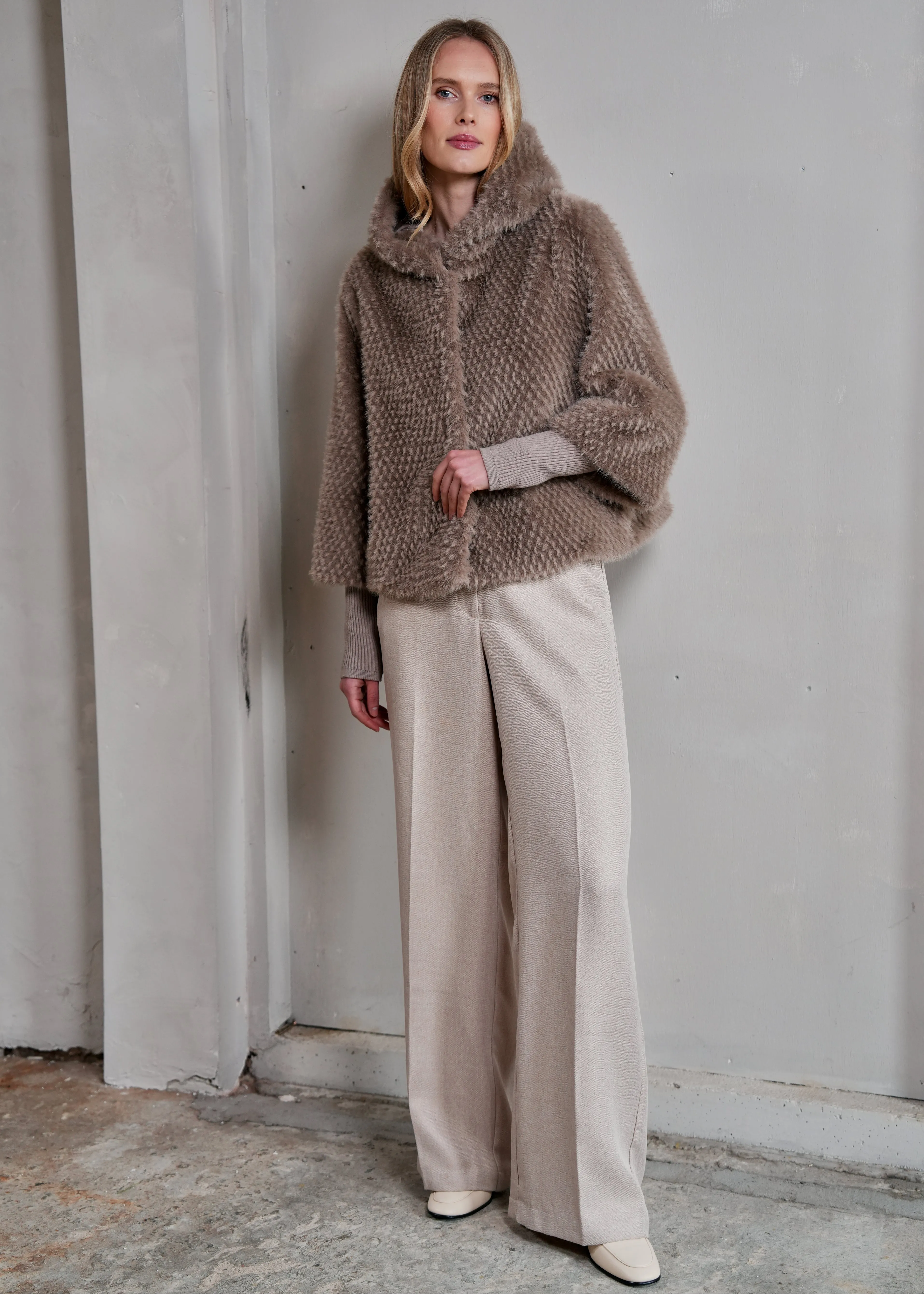 Dante Jas Caramel sold by Simple product image thumbnail 2