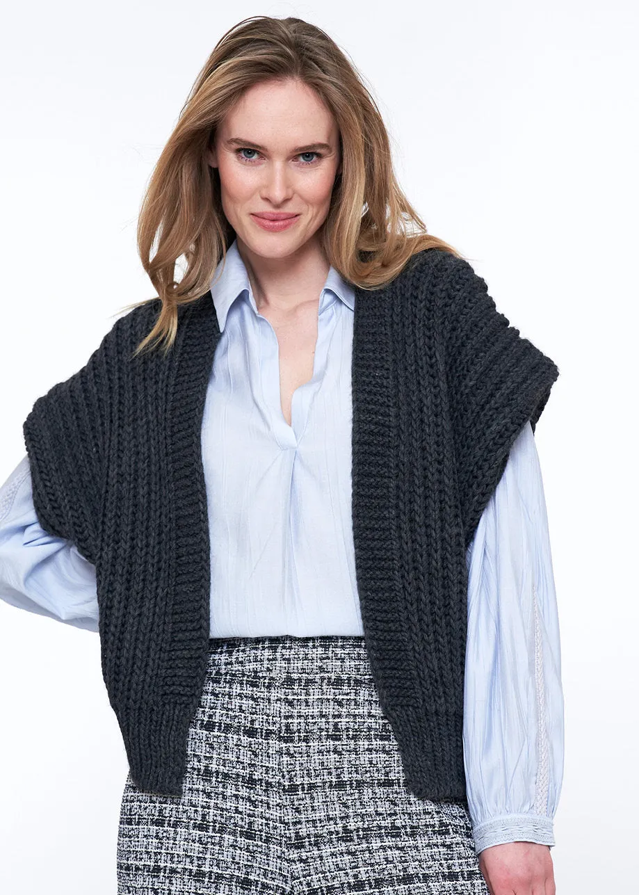 Leonarda Vest Anthracite sold by Simple