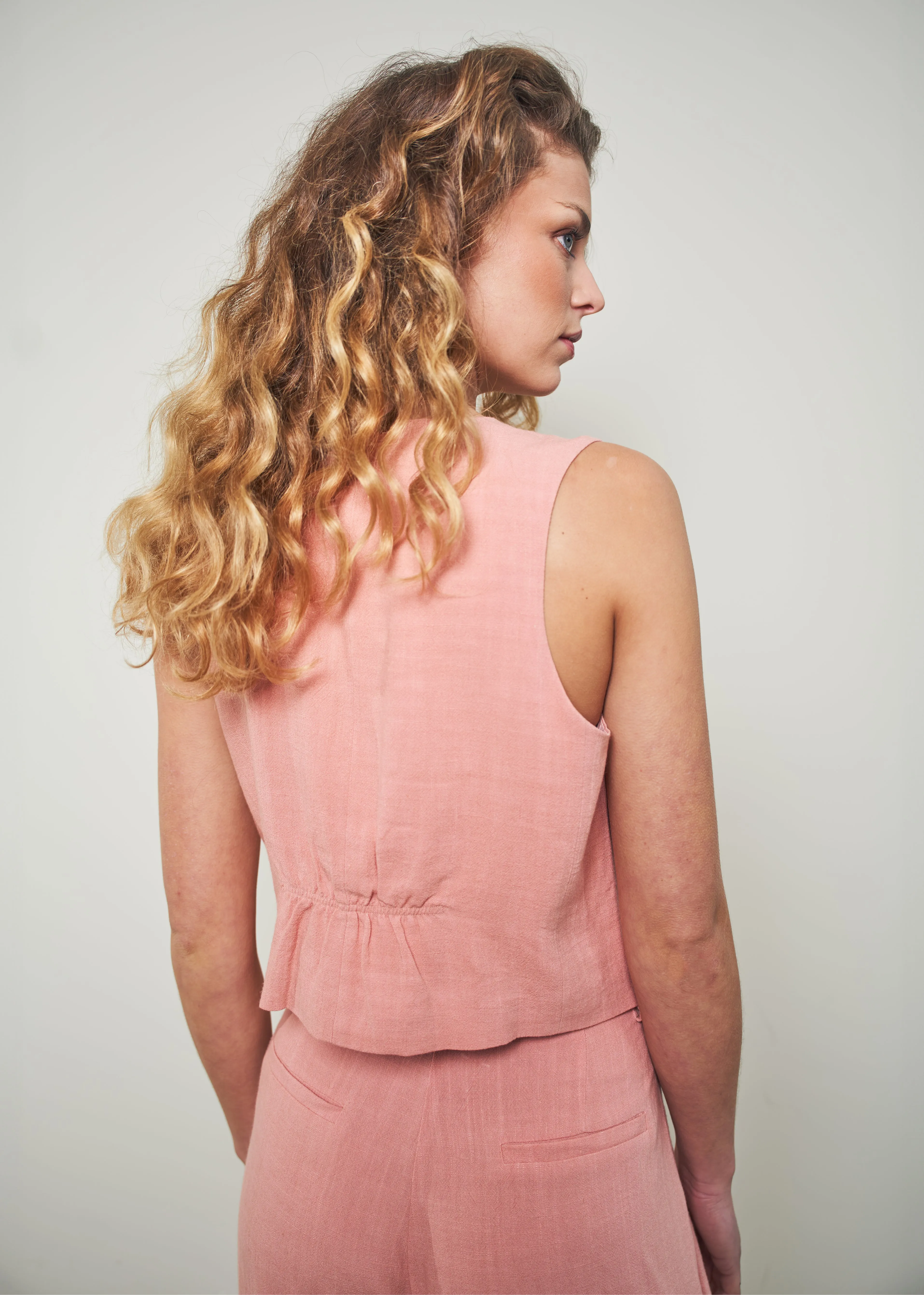 Madrid Gilet Peach Beige sold by Simple product image thumbnail 2