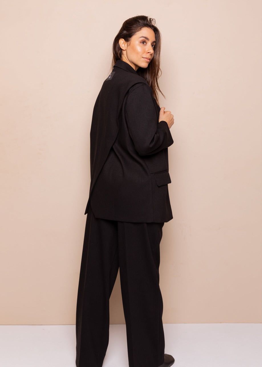 Farah Broek Zwart sold by Simple