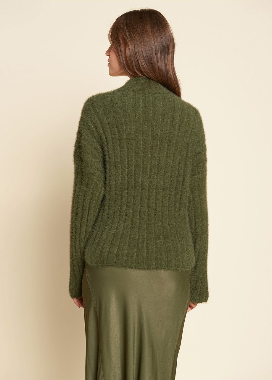 Savannah Trui Burnt Olive sold by Simple product image thumbnail 5