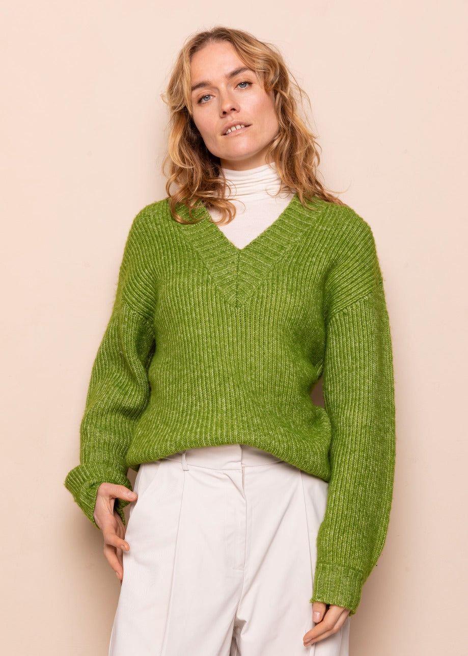 Emy Trui Peridot sold by Simple