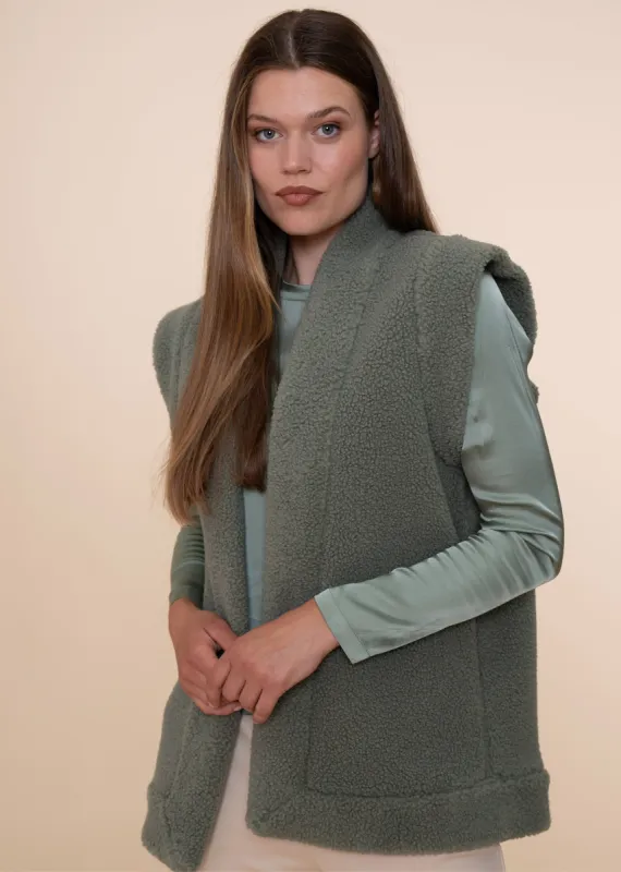 Alpes Gilet Stone Green sold by Simple