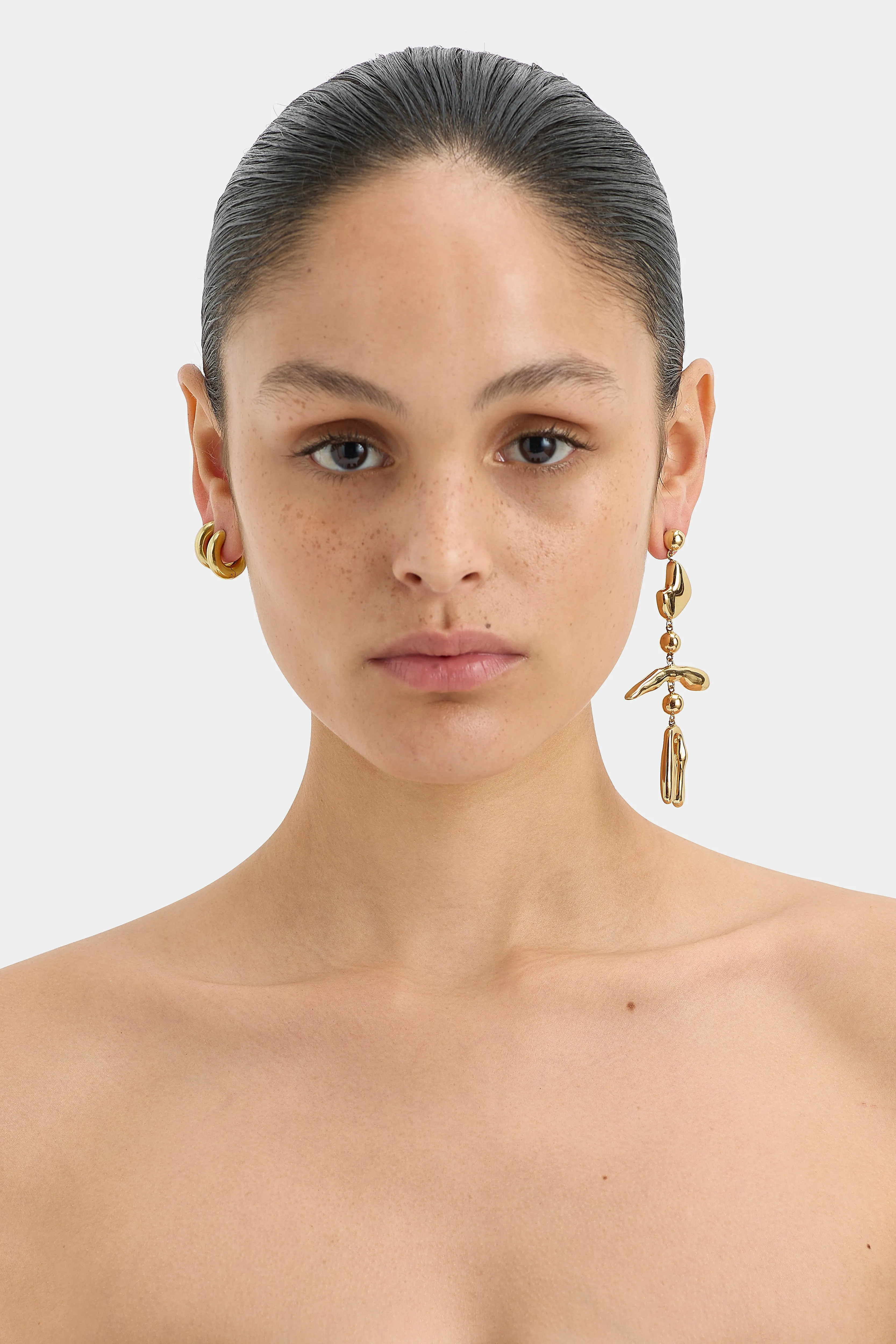 Signature Huggie Earring sold by SIR the label product image thumbnail 3
