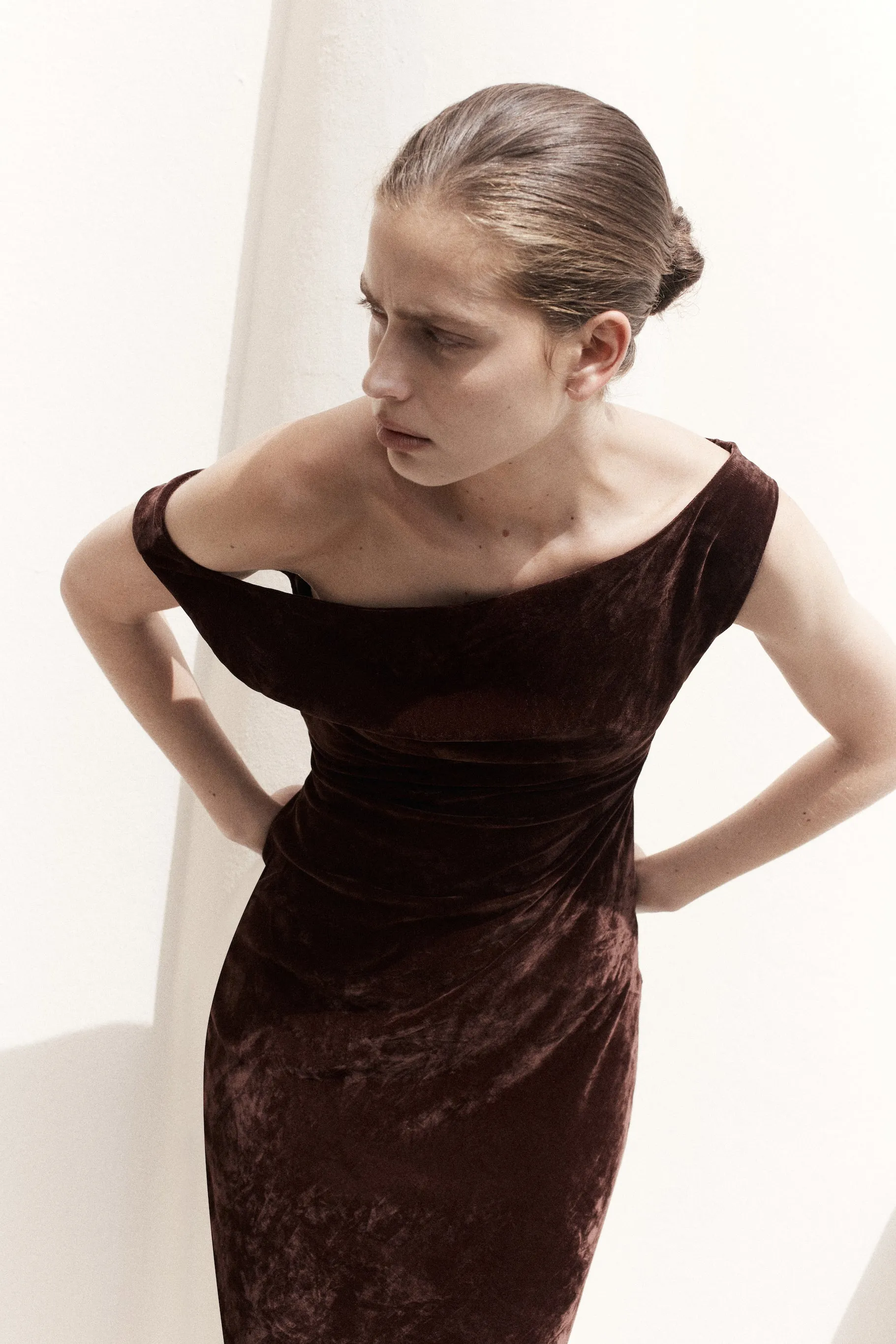 Ezra Gown sold by SIR the label product image thumbnail 2