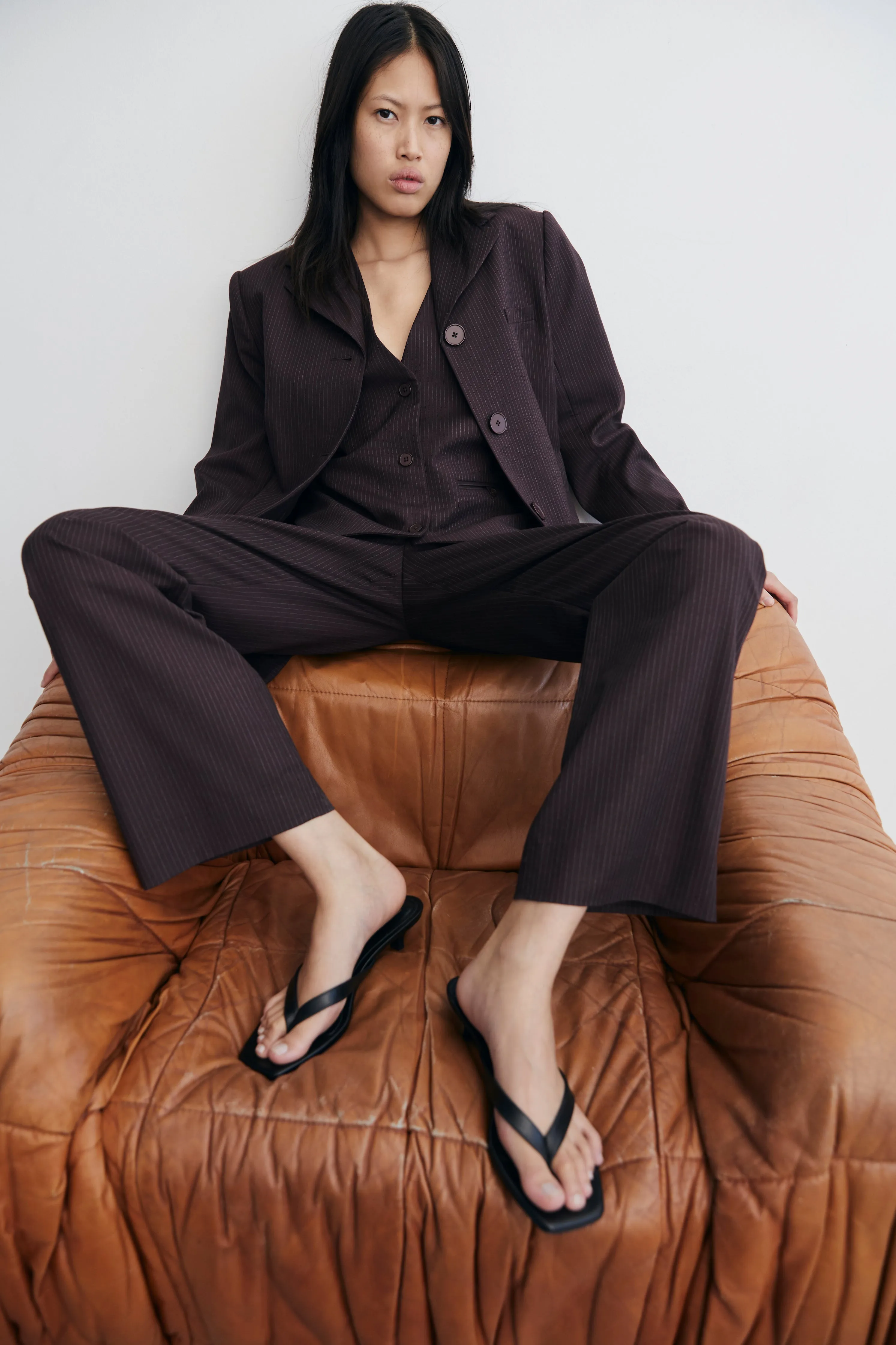 Guillaume Trouser sold by SIR the label product image thumbnail 2