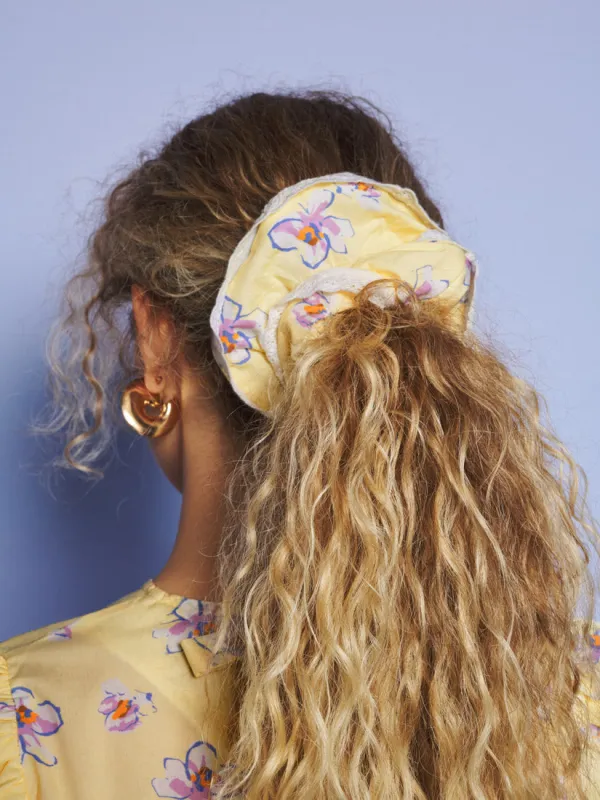 Lake Breeze Scrunchie made by Sister Jane