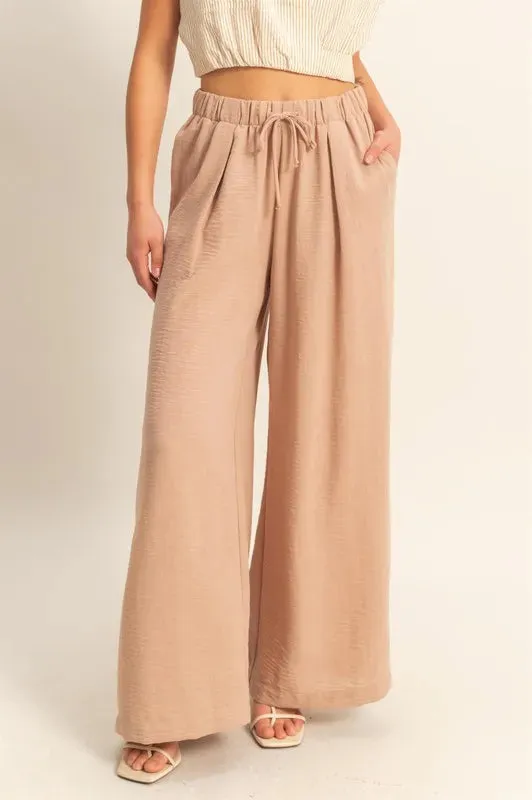 Elasticized Waist Wide Leg Pants sold by Skemo