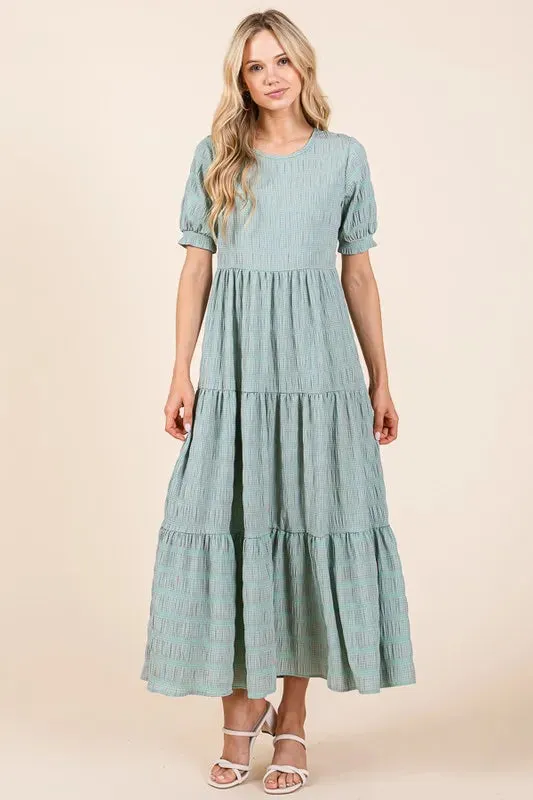 Textured Short Sleeve Tiered Dress sold by Skemo product image thumbnail 4