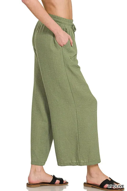 Woven Crepe Elastic Band Waist Cropped Pants sold by Skemo product image thumbnail 3