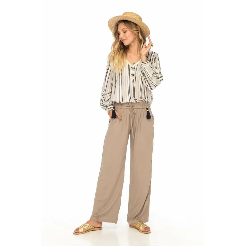 Rayas Top sold by Skemo