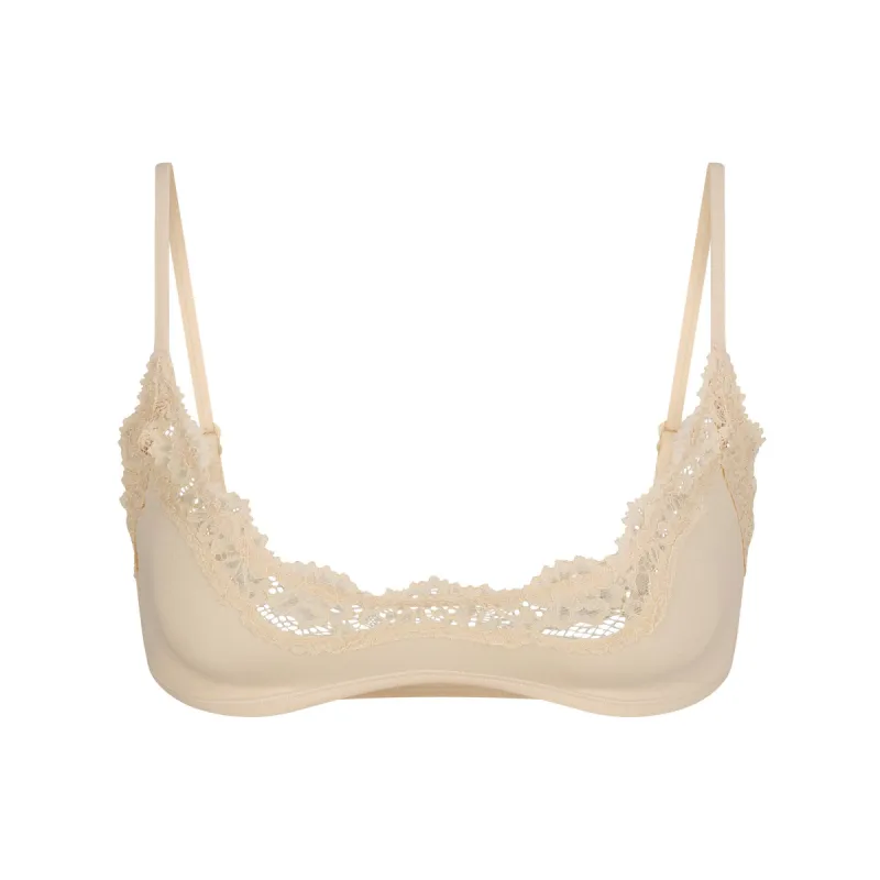 FITS EVERYBODY LACE SCOOP BRALETTE | SAND sold by SKIMS
