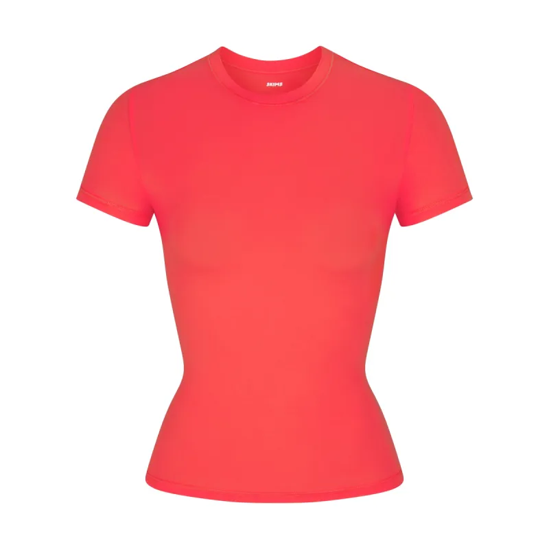 FITS EVERYBODY T-SHIRT | POPPY sold by SKIMS