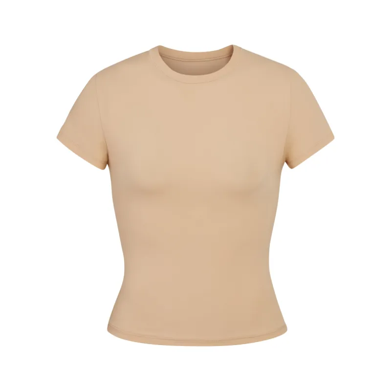 FITS EVERYBODY T-SHIRT | CLAY sold by SKIMS