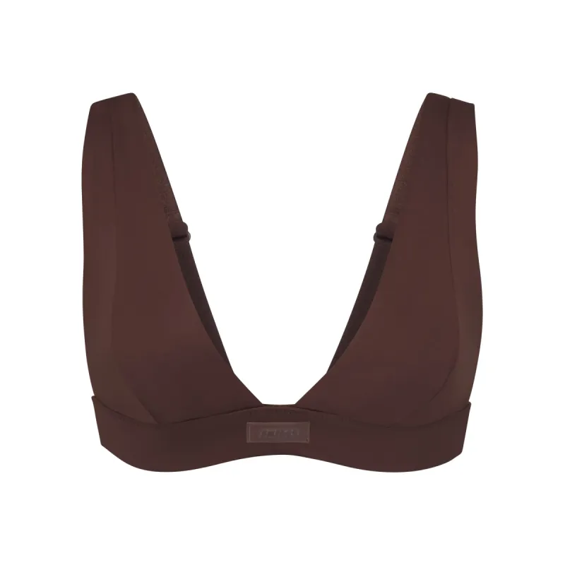 SIGNATURE SWIM PLUNGE BIKINI TOP | COCOA sold by SKIMS