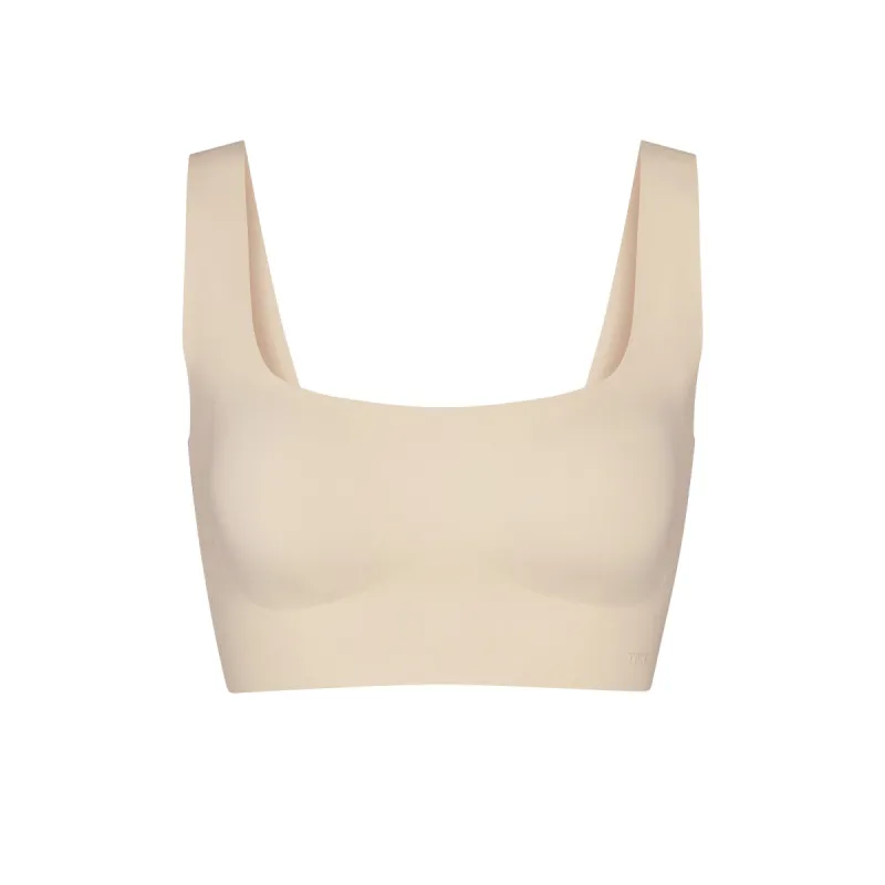 NAKED SCOOP LONGLINE BRALETTE | SAND sold by SKIMS