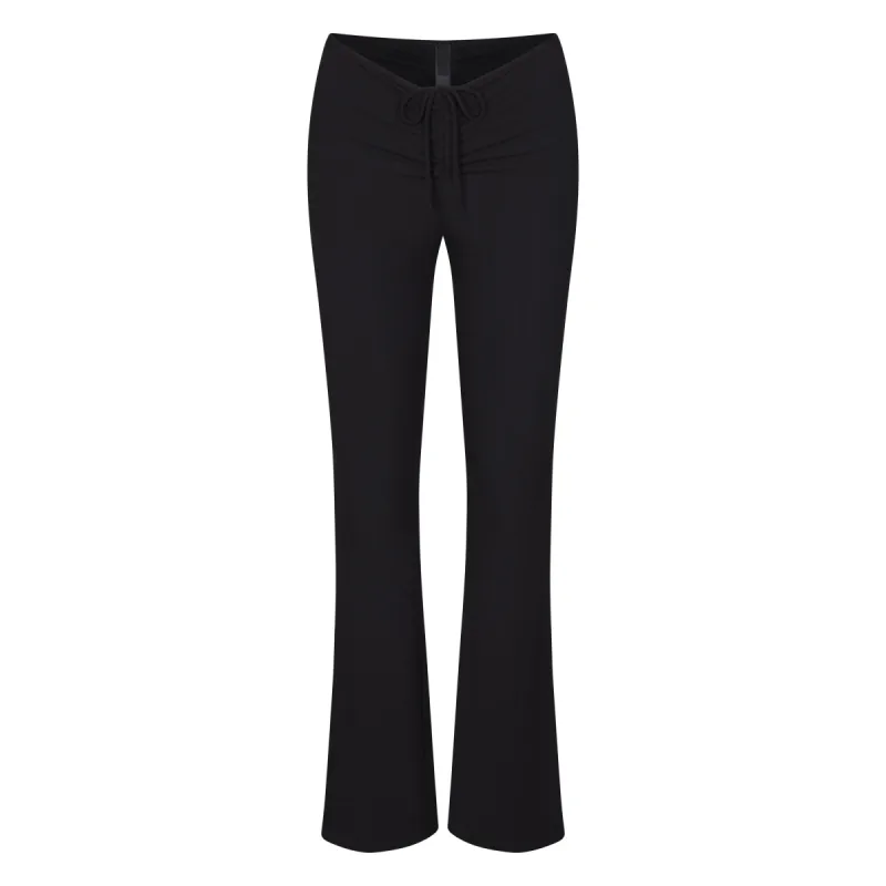 SOFT LOUNGE RUCHED PANT | ONYX sold by SKIMS