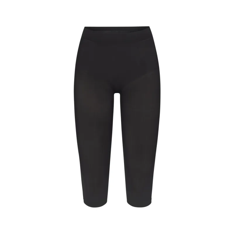 EVERYDAY SCULPT MID WAIST CAPRI | ONYX made by SKIMS