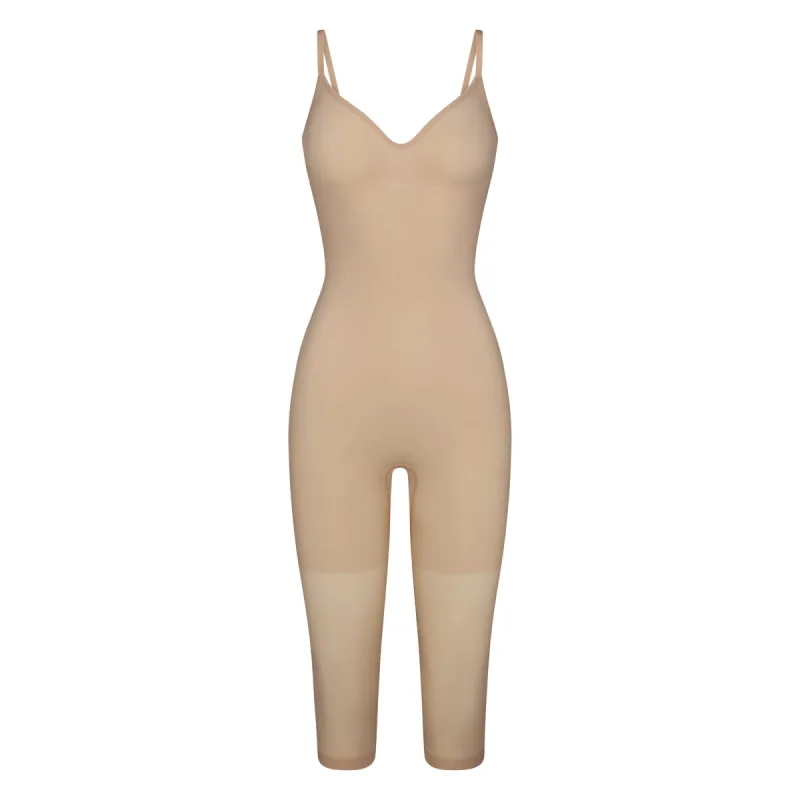 SEAMLESS SCULPT CATSUIT | CLAY sold by SKIMS