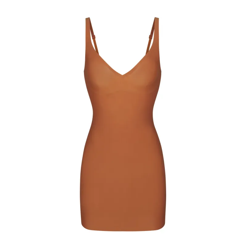 【試着のみ】SKIMS ティアドロップ（Sand / 32DD） SKIMS BODY CORE SCULPT UNDERWIRE MID THIGH BODYSUIT | SAND