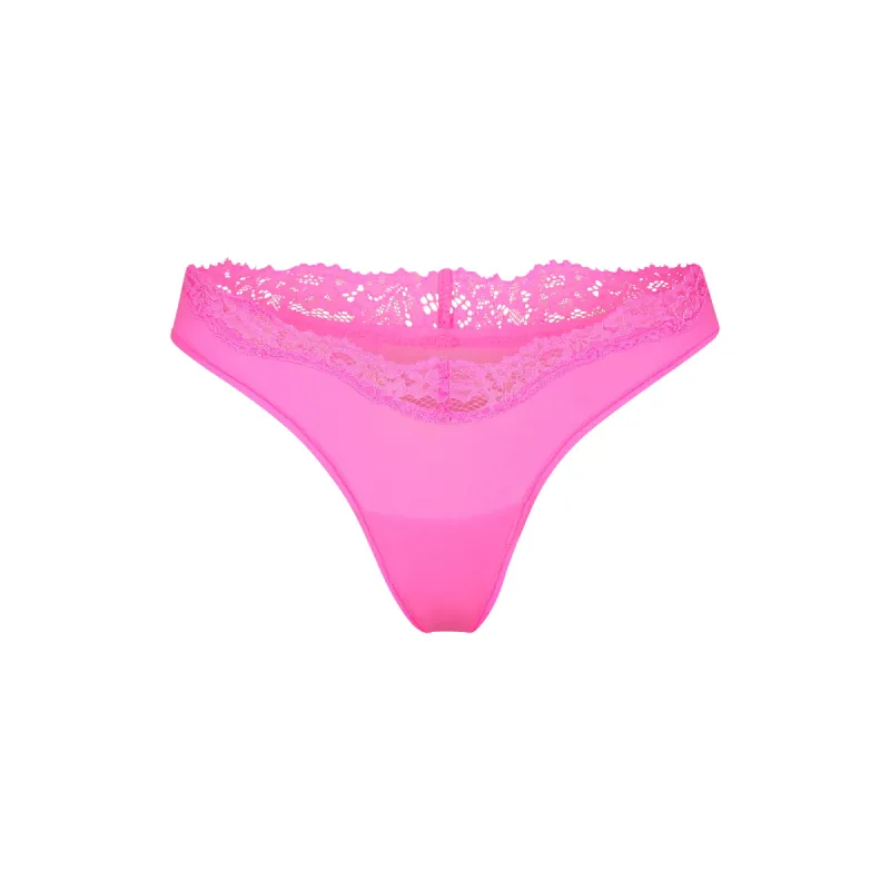 FITS EVERYBODY LACE DIPPED THONG | TAFFY sold by SKIMS