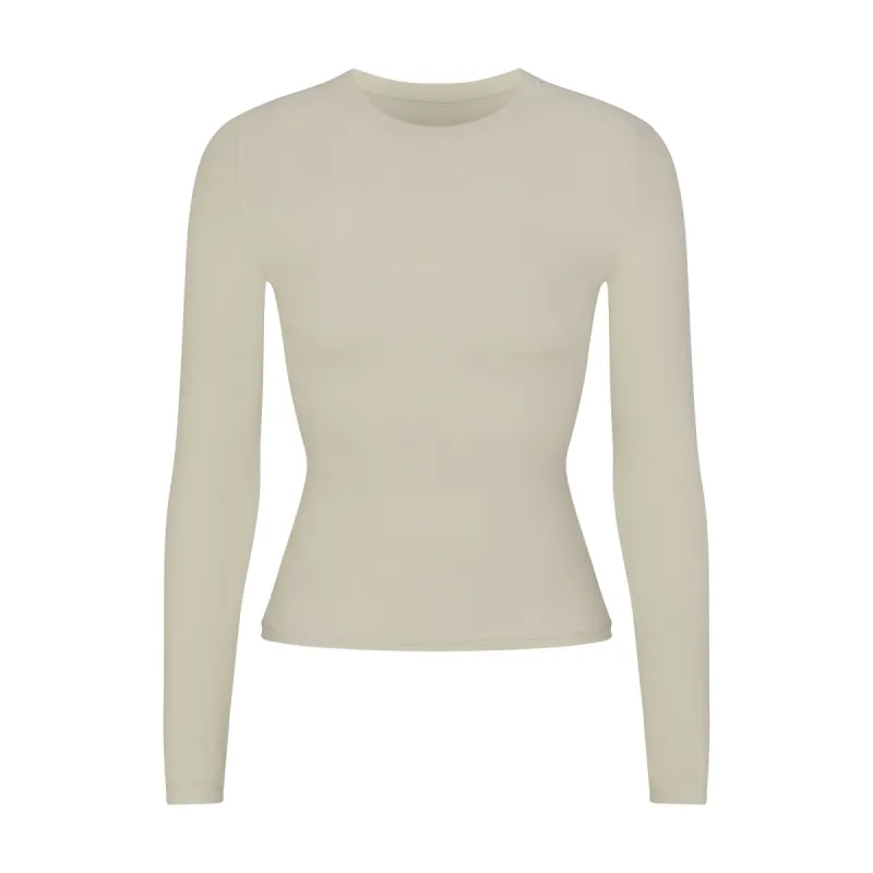 FITS EVERYBODY LONG SLEEVE T-SHIRT | TALC sold by SKIMS