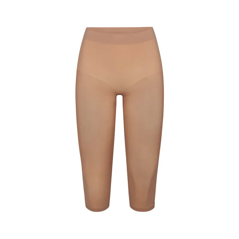 EVERYDAY SCULPT MID WAIST CAPRI | SIENNA made by SKIMS