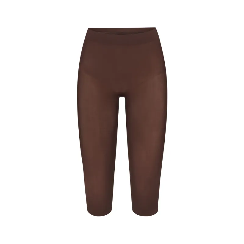 EVERYDAY SCULPT MID WAIST CAPRI | COCOA made by SKIMS