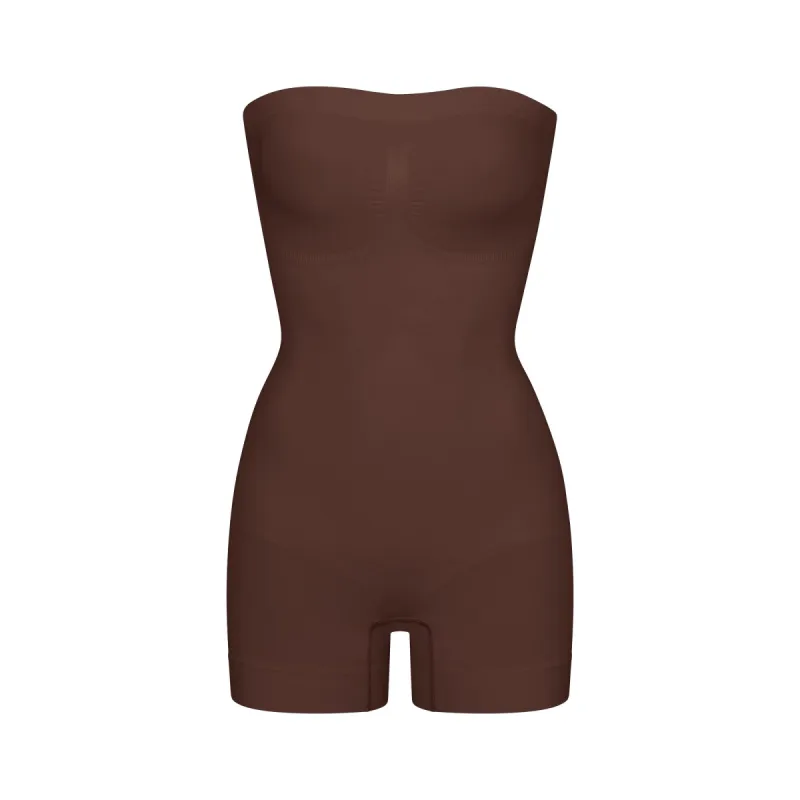 SEAMLESS SCULPT STRAPLESS SHORTIE BODYSUIT | COCOA sold by SKIMS