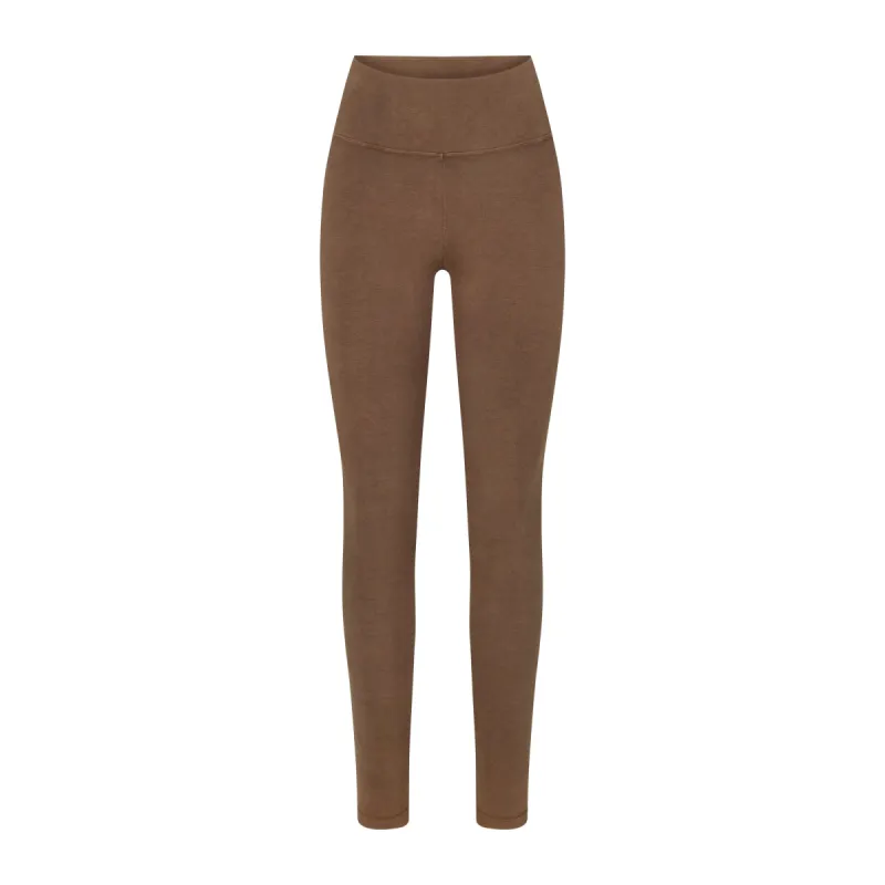 OUTDOOR HIGH-WAISTED BANDED LEGGING | COCOA sold by SKIMS