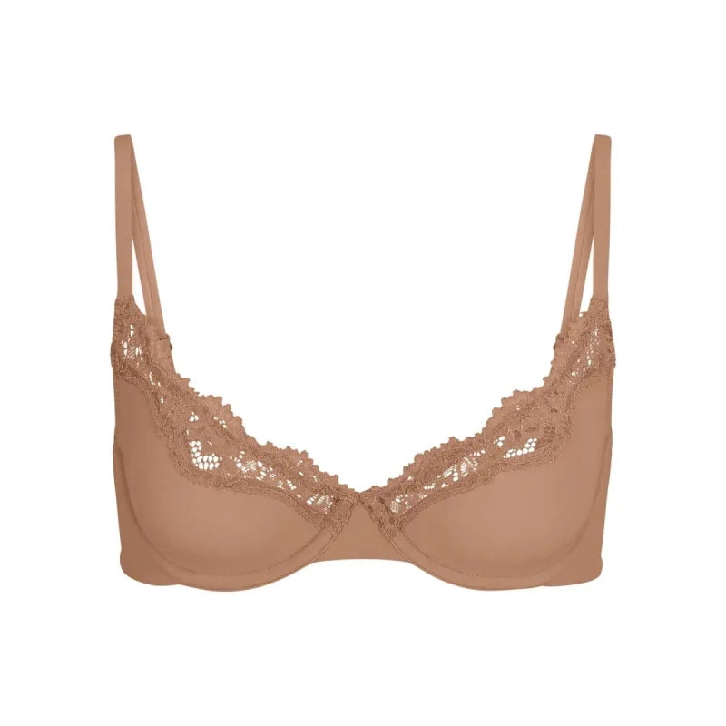 FITS EVERYBODY LACE UNLINED SCOOP BRA | SIENNA sold by SKIMS