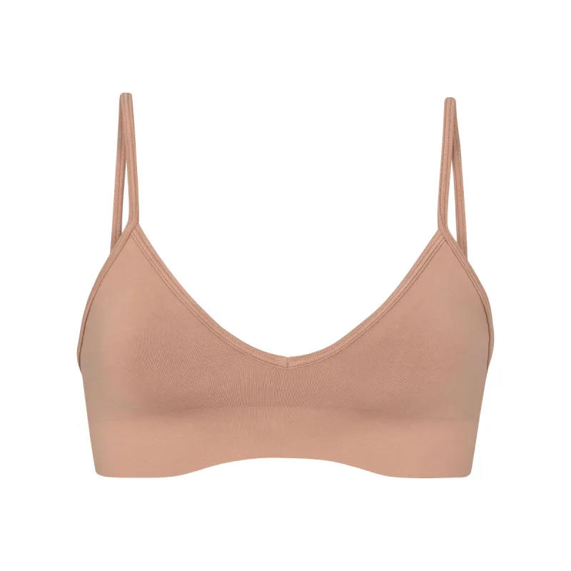 SOFT SMOOTHING SEAMLESS BRALETTE | SIENNA sold by SKIMS