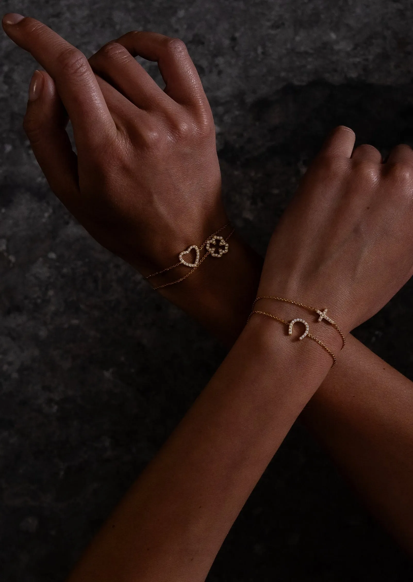 Pavé Symbol - Horse Shoe Necklace - Gold Vermeil sold by Skultuna product image thumbnail 5