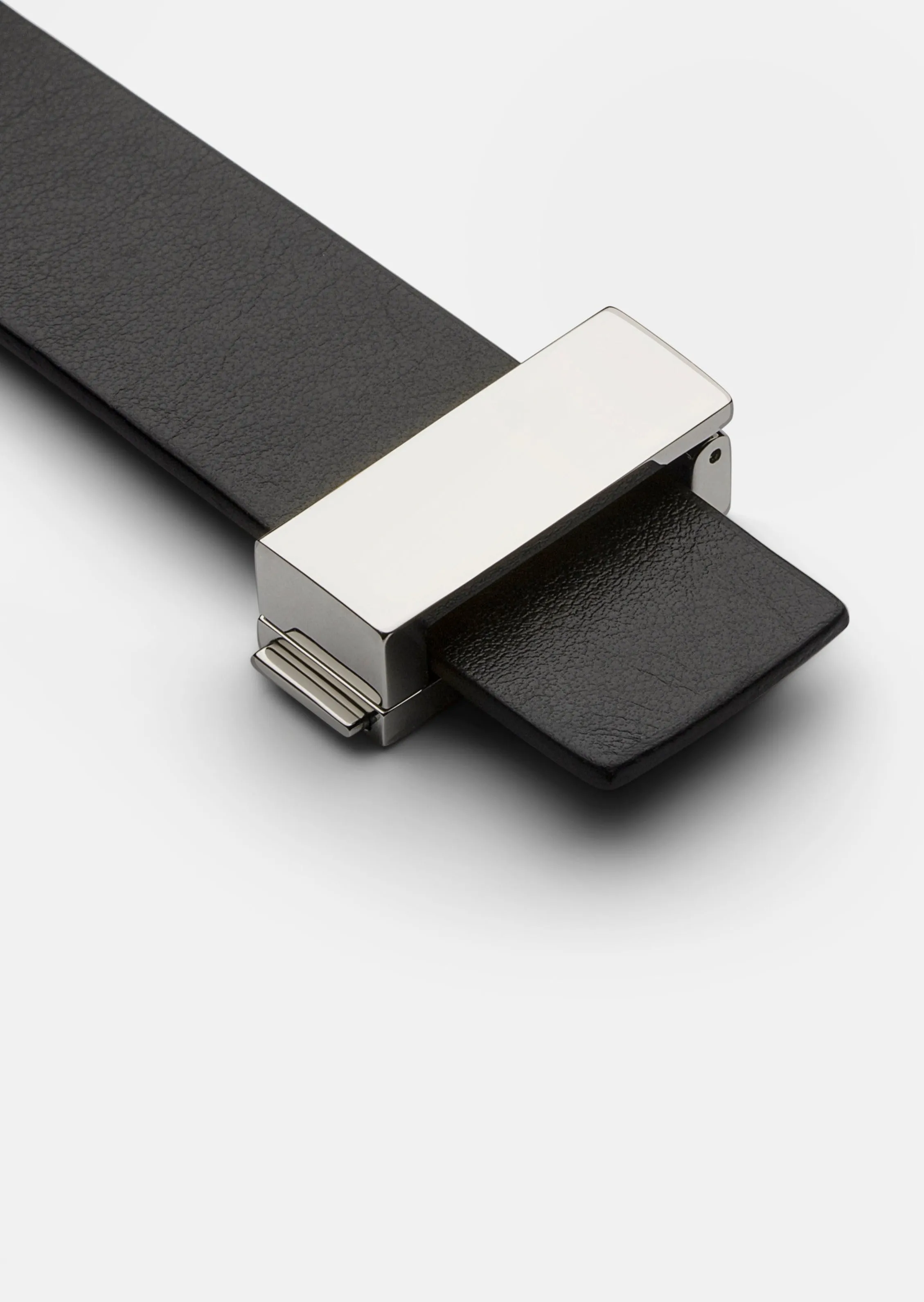 Clasp Bracelet Thin - Black sold by Skultuna product image thumbnail 2