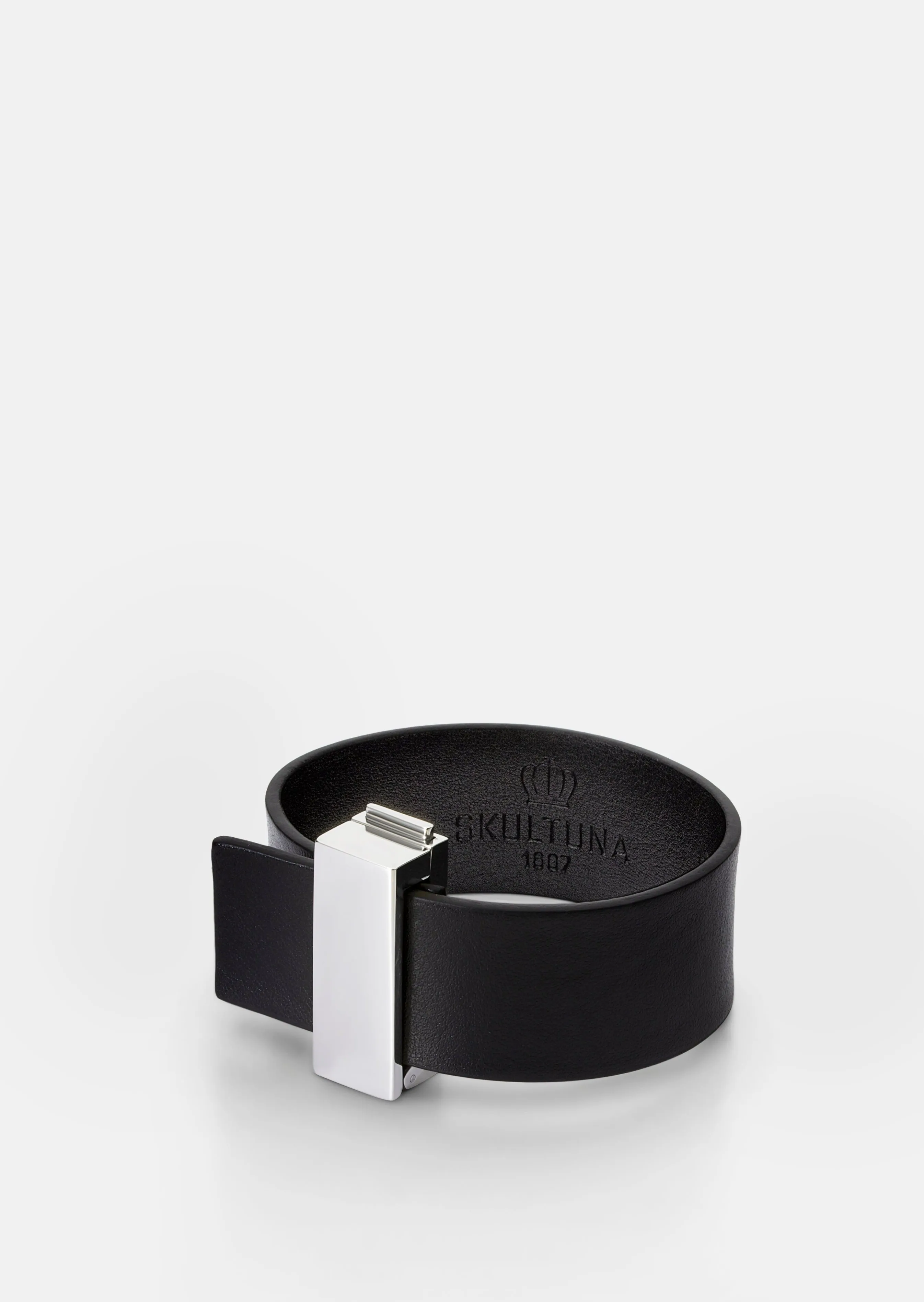 Clasp Bracelet Thin - Black sold by Skultuna product image thumbnail 3
