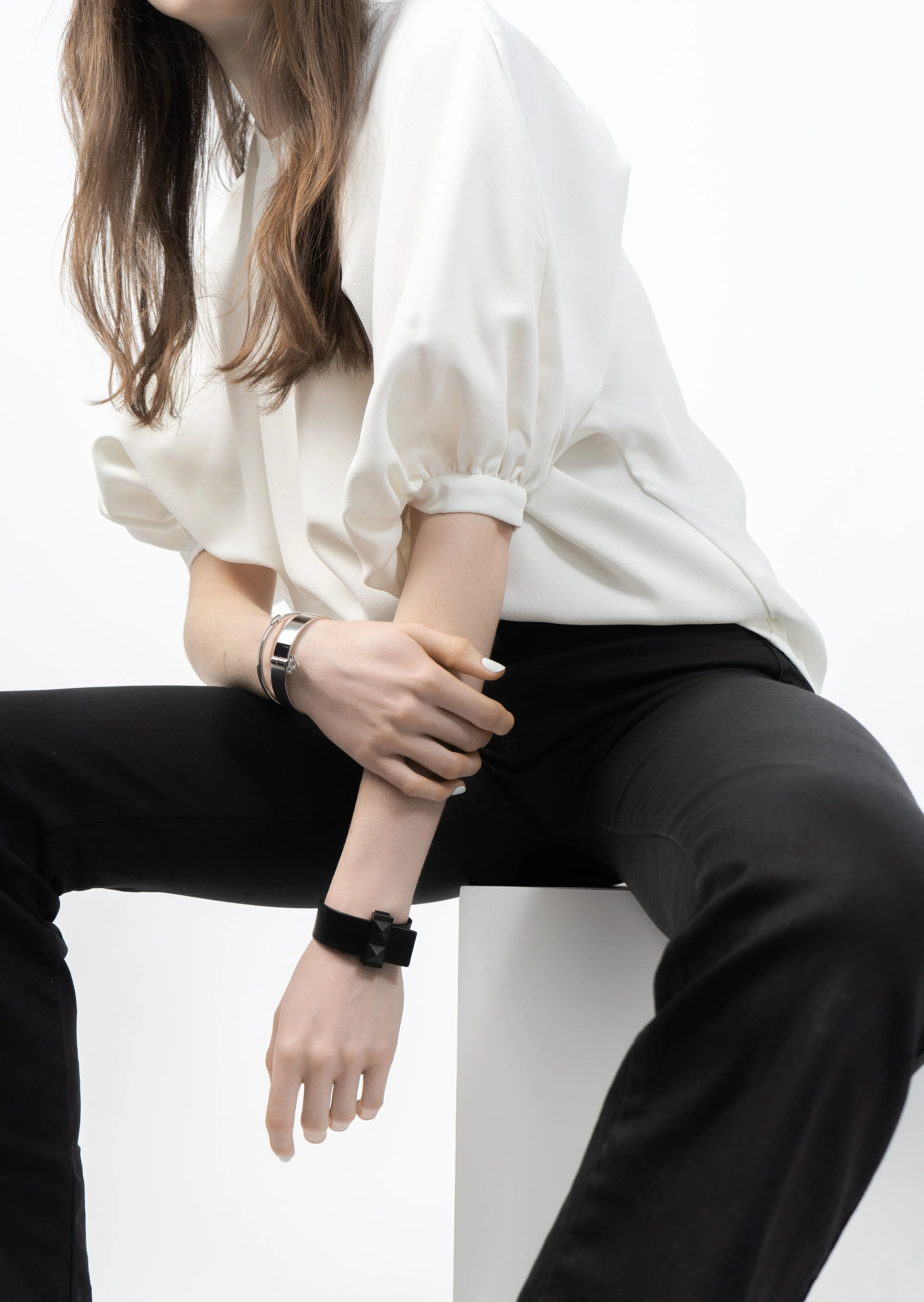 Clasp Rivets Bracelet Thin - Black sold by Skultuna product image thumbnail 5