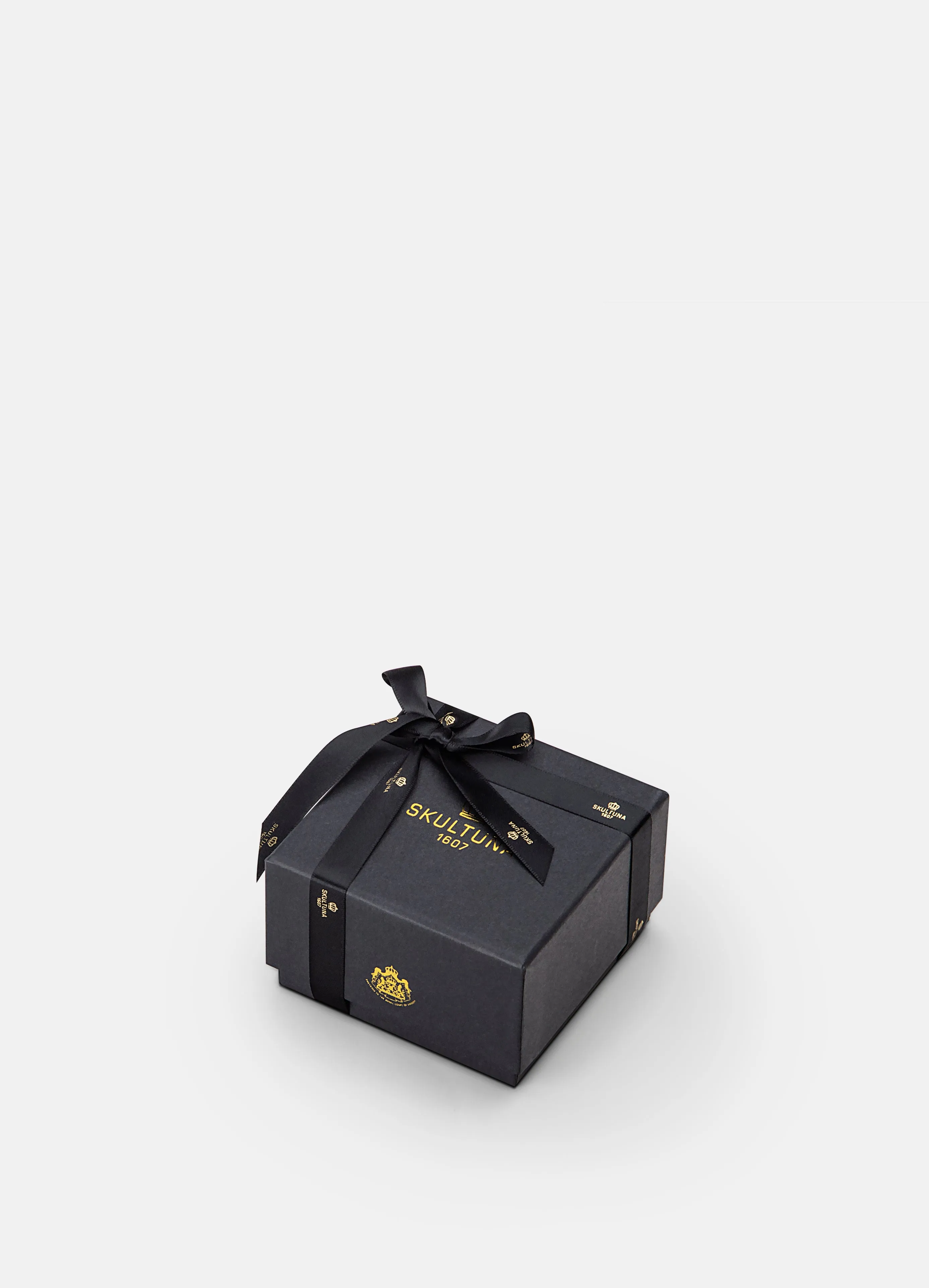 Clasp Bracelet - Grey sold by Skultuna product image thumbnail 4