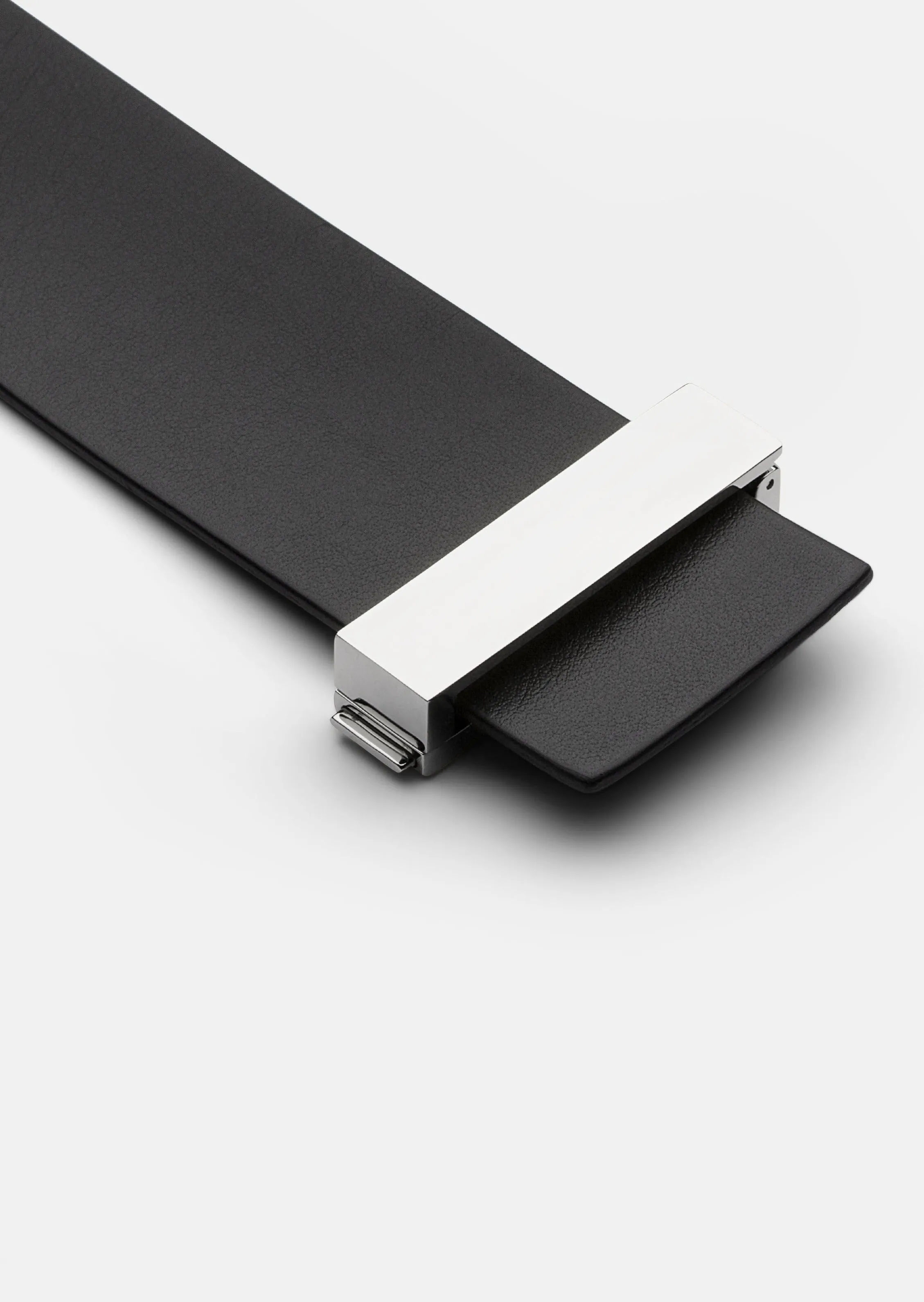 Clasp Bracelet - Black sold by Skultuna product image thumbnail 2