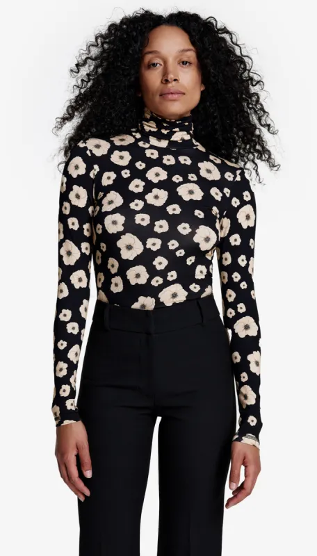 Turtleneck sold by Smythe