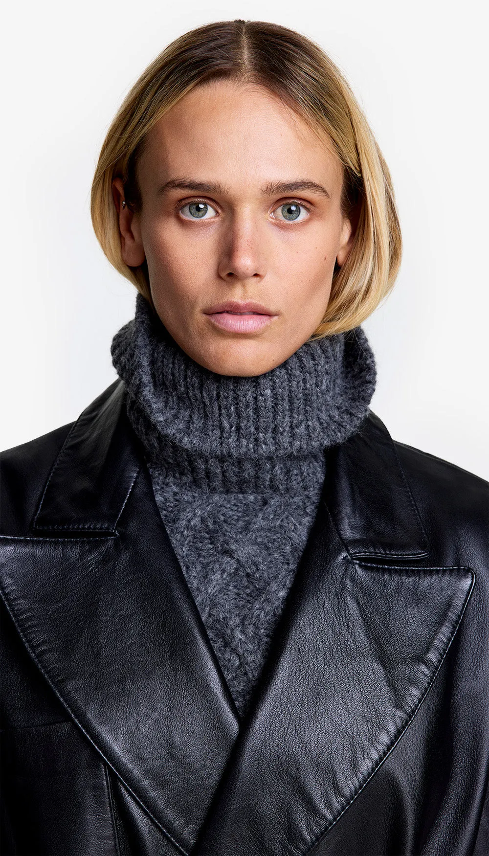 Dickie Neck Warmer sold by Smythe product image thumbnail 2