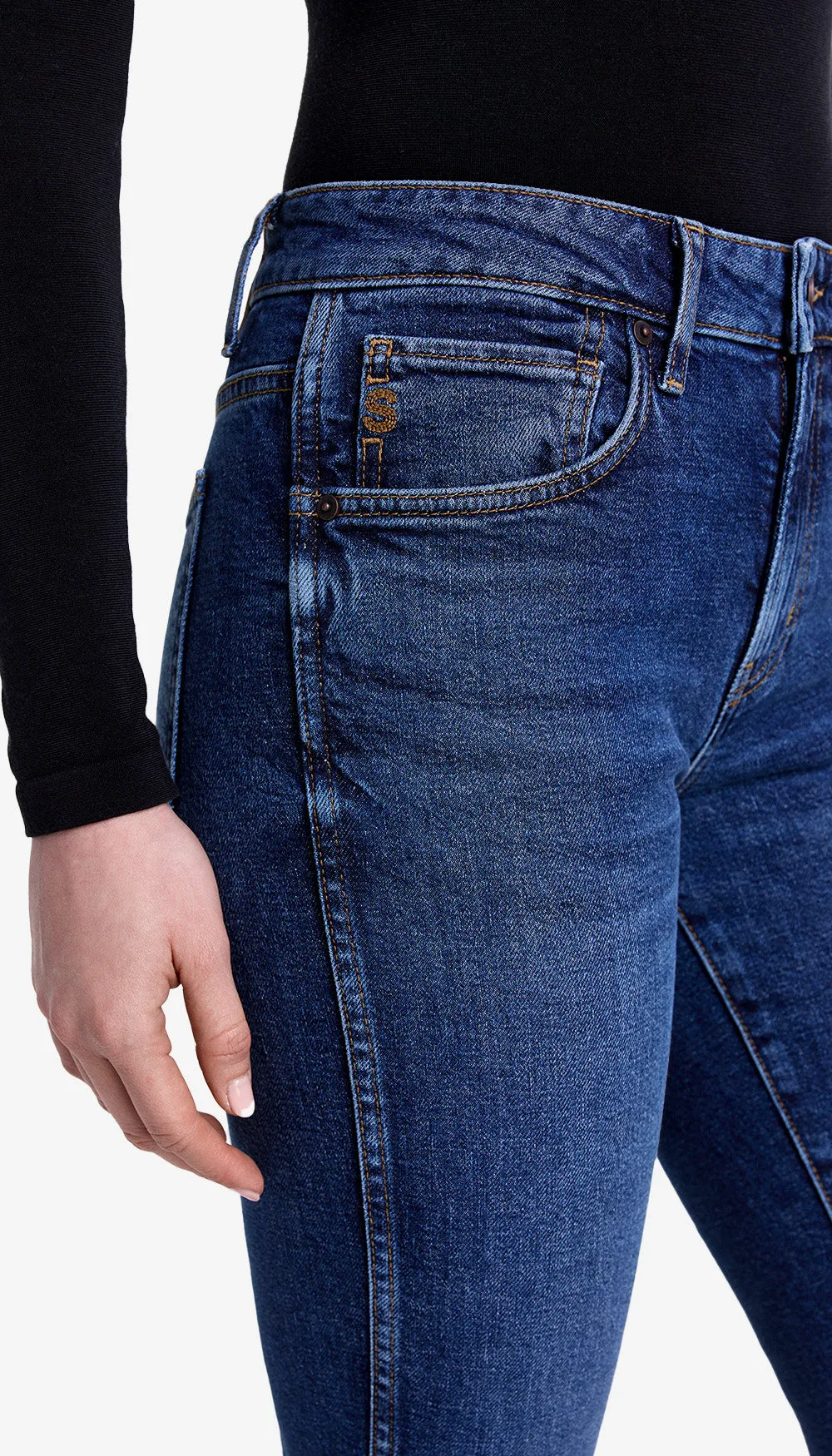 Wren Stretch Mid Rise Crop Straight Jean sold by Smythe product image thumbnail 4