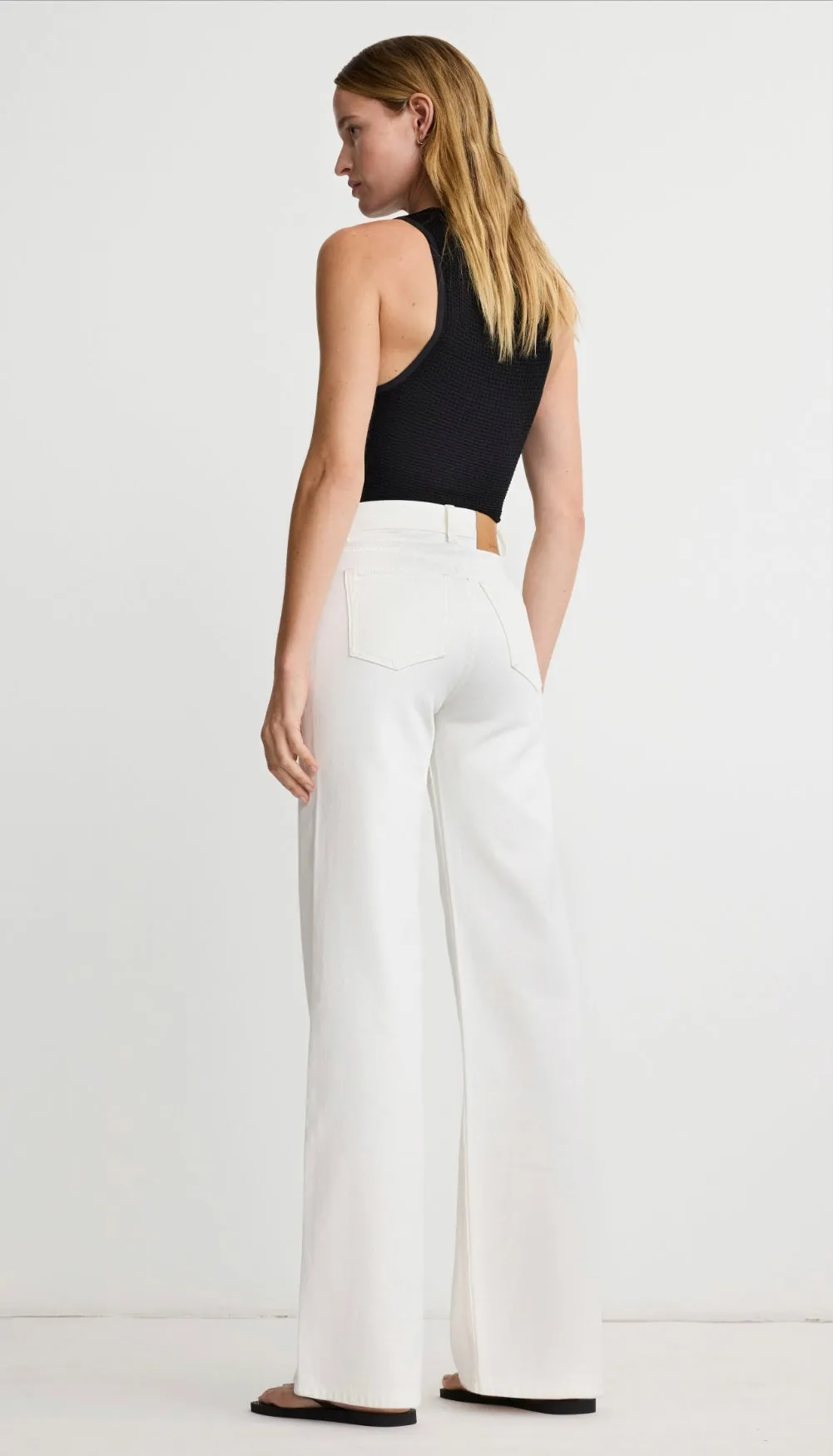 Dove High Rise Wide Leg Jean sold by Smythe product image thumbnail 2